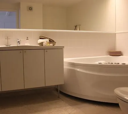 Two-bedroom Holiday In 2 Ferienhaus *